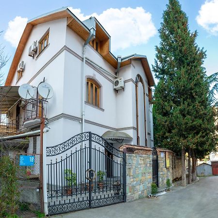 Valeria Hotel ティビリシ エクステリア 写真